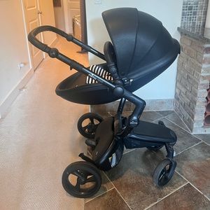 Brand new mima Xari 4G stroller + maxi cosi infant car seat travel system